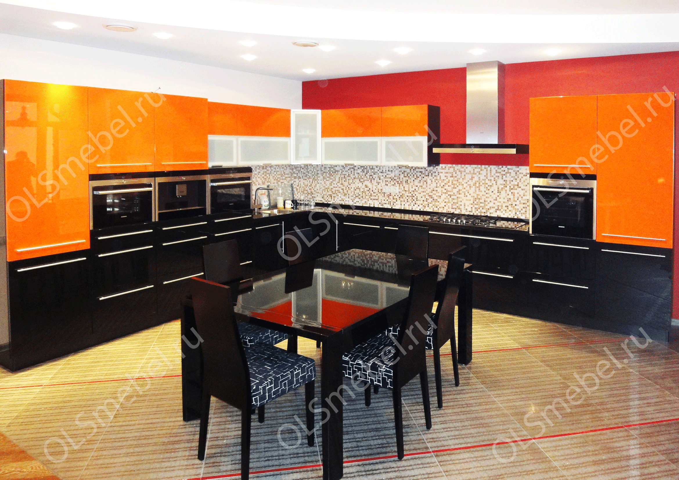 Кухня чёрно-оранжевая фото